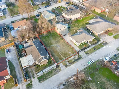 4723 Hare St, Houston, TX 77020