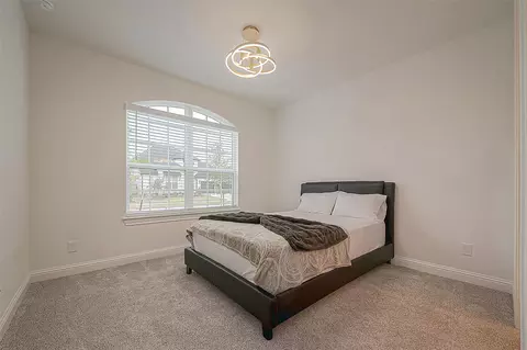 Bedroom - 28212 Cedar Peak Dr, Spring, TX 77386 photo 3 of 7