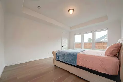 Bedroom - 28212 Cedar Peak Dr, Spring, TX 77386 photo 1 of 7