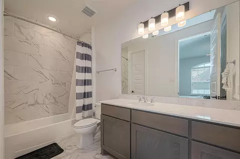 Bath - 28212 Cedar Peak Dr, Spring, TX 77386 photo 5 of 8