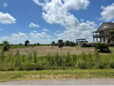 4002 Kiva Rd, Galveston, TX 77554