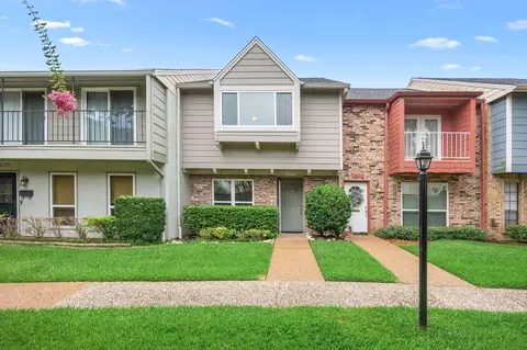 10204 Longmont Dr #44/3, Houston, TX 77042