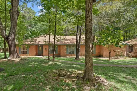 5914 Stone Creek Dr, Magnolia, TX 77354
