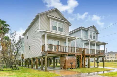 2811 Winnie St, Galveston, TX 77550