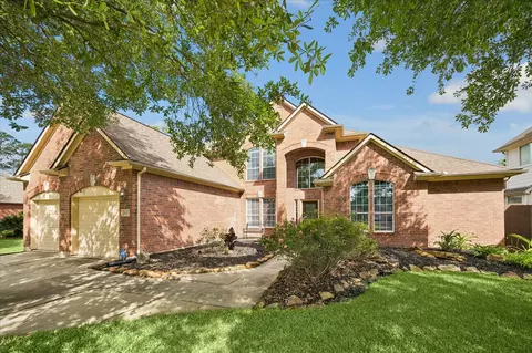 9122 Memorial Valley Dr, Spring, TX 77379