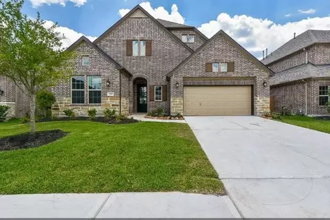 Exterior - 3919 Pinecrest Peak Dr, Spring, TX 77386 photo 2 of 4