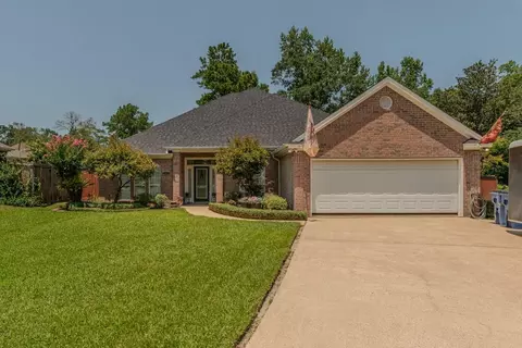 145 Norwood Dr, Lumberton, TX 77657