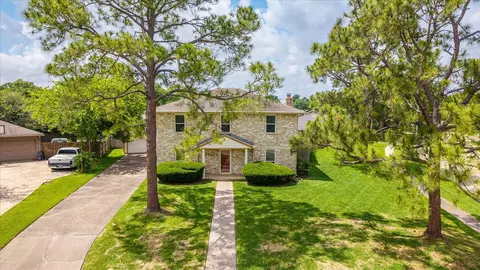 15002 Trowbridge Ct, Houston, TX 77062