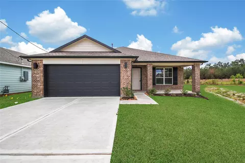 141 County Road 5102b, Cleveland, TX 77327
