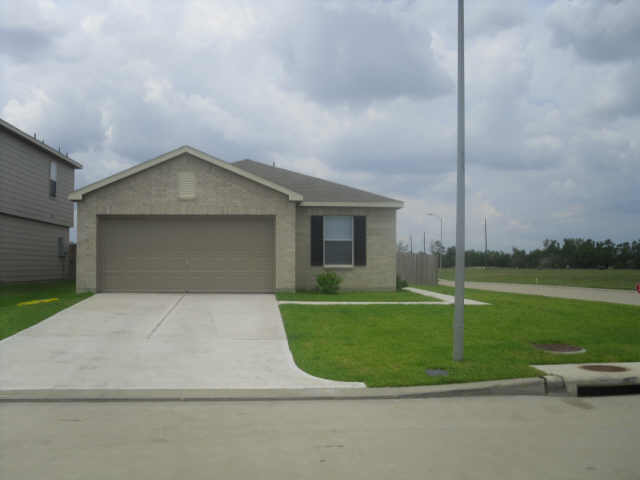 19002 Broken Lance Ln, Cypress, TX 77433 photo 1