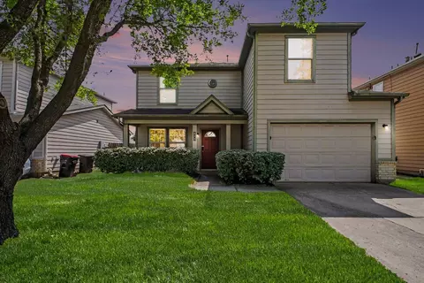 835 N Grand Plains Dr, Houston, TX 77090