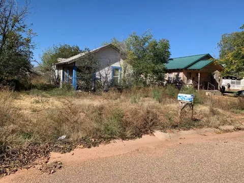 509 Keeler Ave, Spur, TX 79370