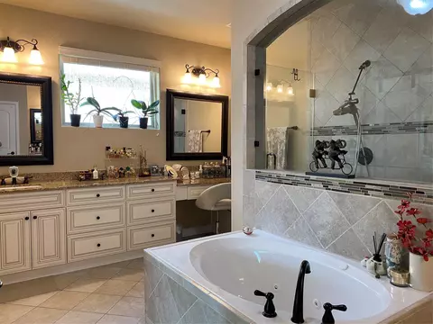 Bath - 16007 Conners Ace Dr, Spring, TX 77379 photo 1 of 4