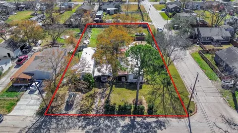 145 W Austin Ave, Pasadena, TX 77502 photo 1