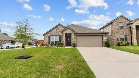 303 Stablebrook St, Magnolia, TX 77354