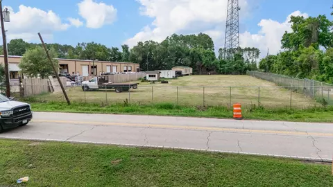 4628 Allum Rd, Houston, TX 77045