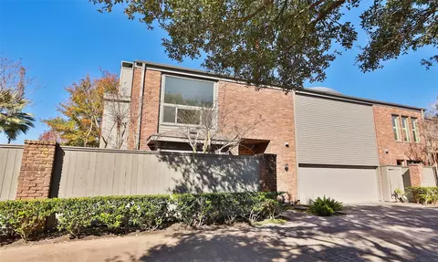 6000 Sugar Hill Dr #9, Houston, TX 77057