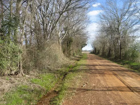 00 Cr 3057, Crockett, TX 75835