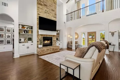 Living - 3103 Brundrett Rd, Wallis, TX 77485 photo 1 of 1