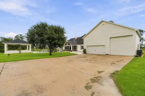 Other - 3103 Brundrett Rd, Wallis, TX 77485 photo 10 of 13