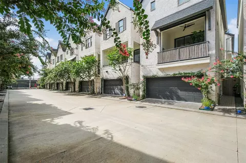 4010 University Grove St, Houston, TX 77023