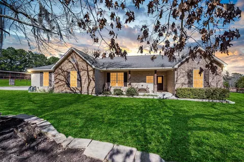 23530 Hargrave Rd, Hockley, TX 77447