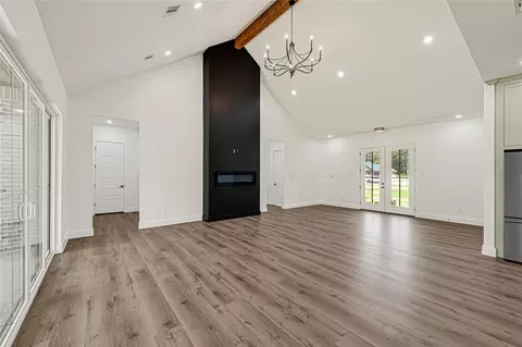 Living - 15028 Tybee Ln, Conroe, TX 77306 photo 2 of 5