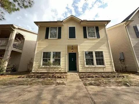 26852 Manor Crest Ct, Kingwood, TX 77339