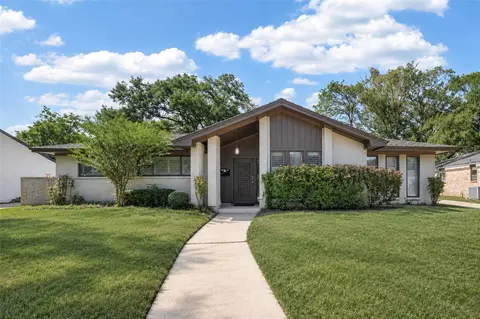 15318 Torry Pines Rd, Houston, TX 77062