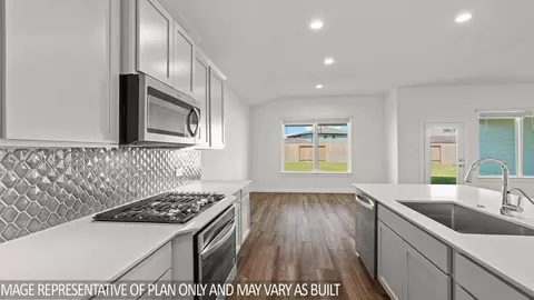 Other - 429 Summerset Landing Ct, Conroe, TX 77304 photo 2 of 12