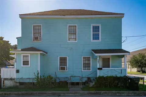 1501 1503 J H Clouser St, Galveston, TX 77550