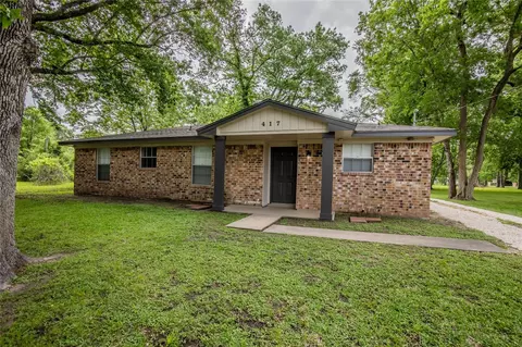 417 E Linney St, Dayton, TX 77535