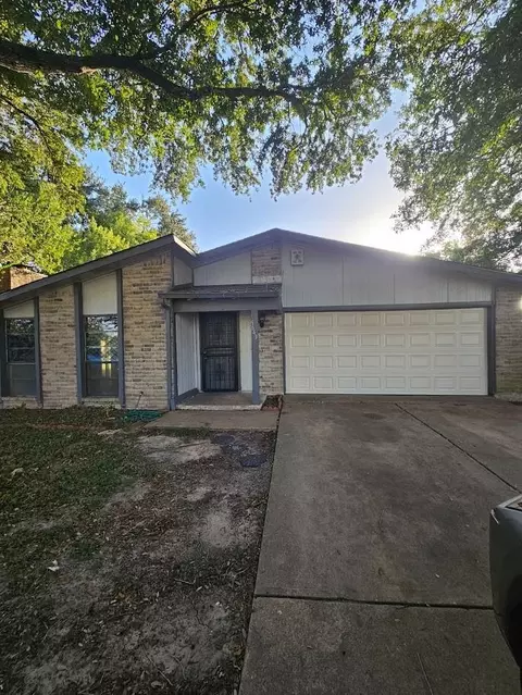 5643 Condon Ln, Houston, TX 77053