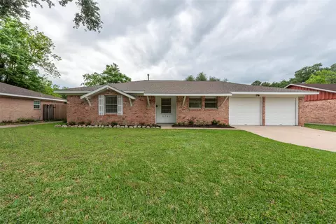5741 Alvarado Dr, Houston, TX 77035