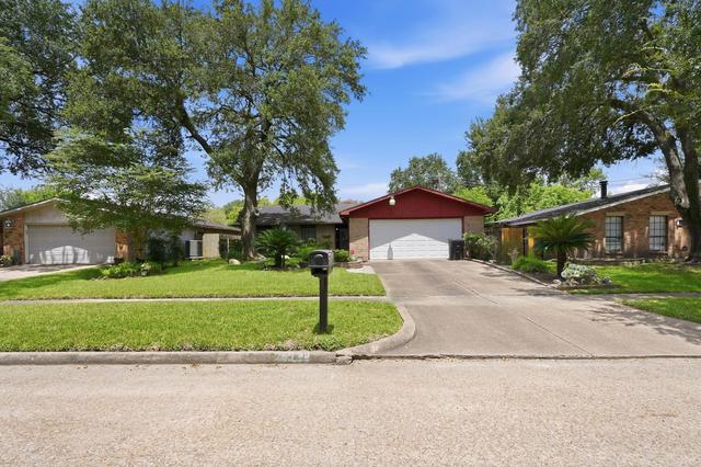 15718 Munson Ln, Houston, TX 77053