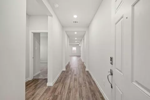 Entry Way - 16764 Needlepoint Dr, Conroe, TX 77302 photo 1 of 4
