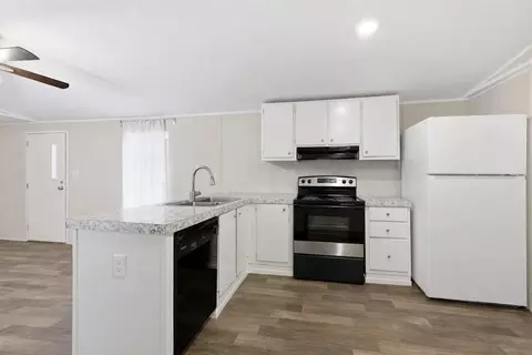 Kitchen - 18217 Trails End Rd, Conroe, TX 77385 photo 1 of 1