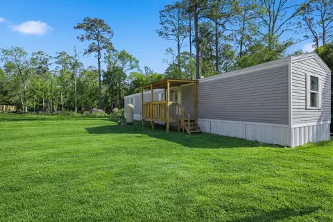 18217 Trails End Rd, Conroe, TX 77385