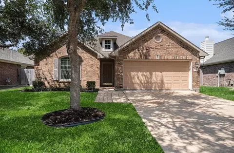 3292 Bend Cove Ct, League City, TX 77573