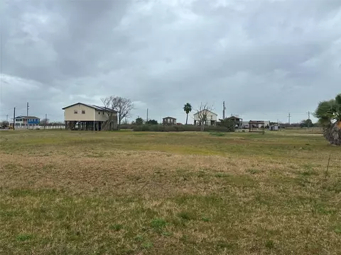 lot S 5-6 Front Ave, Port Bolivar, TX 77650