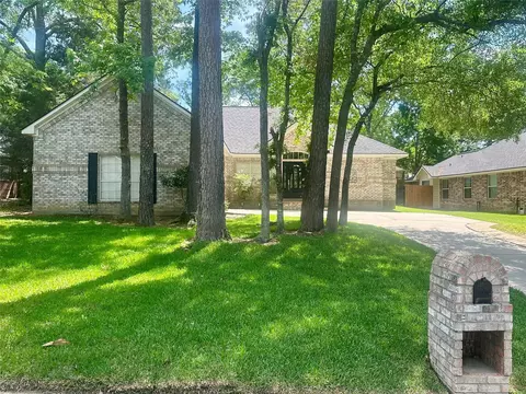 3122 Hemingway Dr, Montgomery, TX 77356