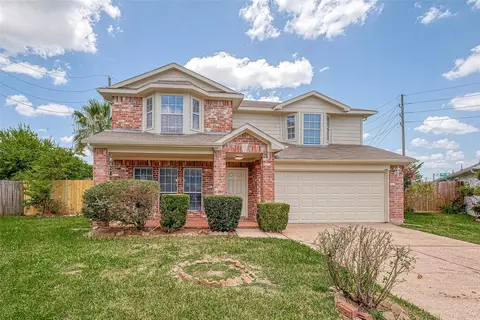 4050 Westermill Dr, Houston, TX 77082