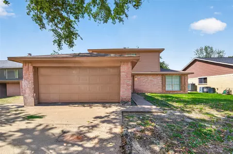 18526 Lippizaner Dr, Cypress, TX 77433