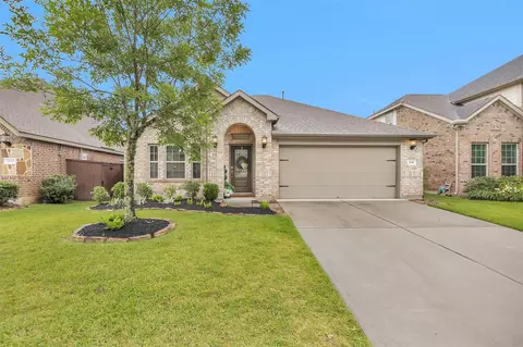 2116 Moss Creek Ln, Conroe, TX 77304