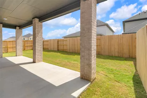Exterior - 2803 Pathway Meadows Ln, Webster, TX 77598 photo 2 of 2