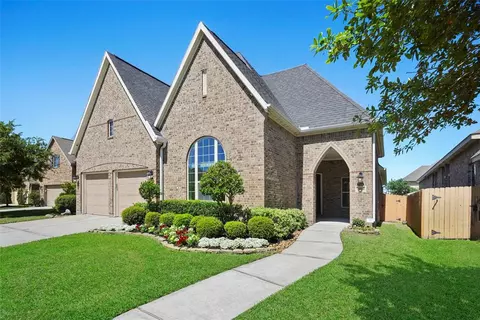 2814 Garrison Trail Ln, Spring, TX 77386 photo 1