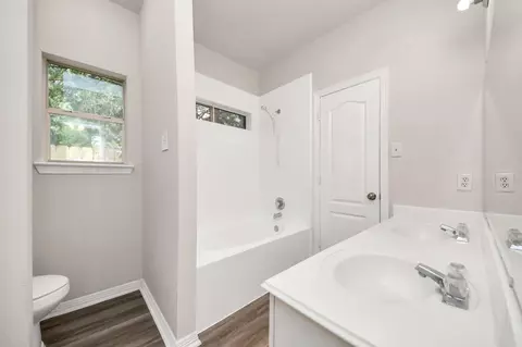 Bath - 5327 Rivergate Dr, Spring, TX 77373 photo 1 of 3