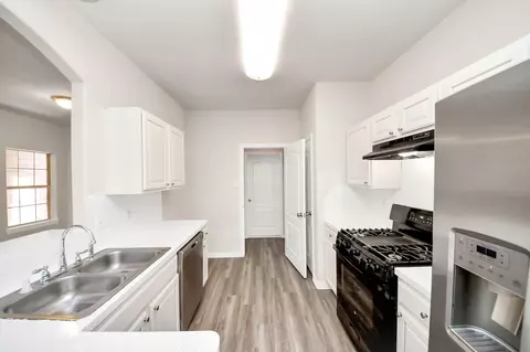 Entry Way - 5327 Rivergate Dr, Spring, TX 77373 photo 2 of 4