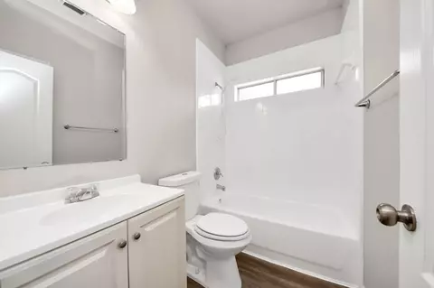 Bath - 5327 Rivergate Dr, Spring, TX 77373 photo 2 of 3