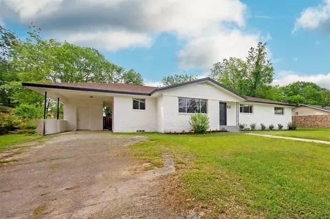 1105 Johnson Ave, Lufkin, TX 75904